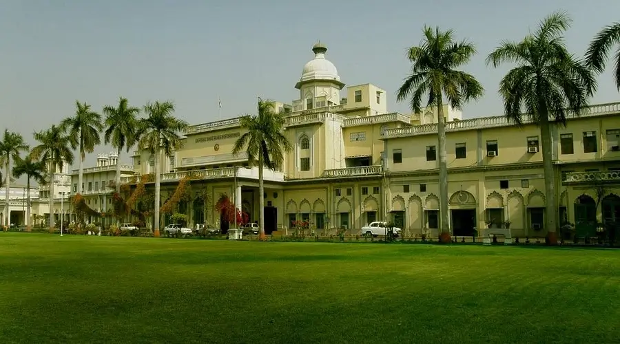 Chattar Manzil-Lucknow Tourism Attractions