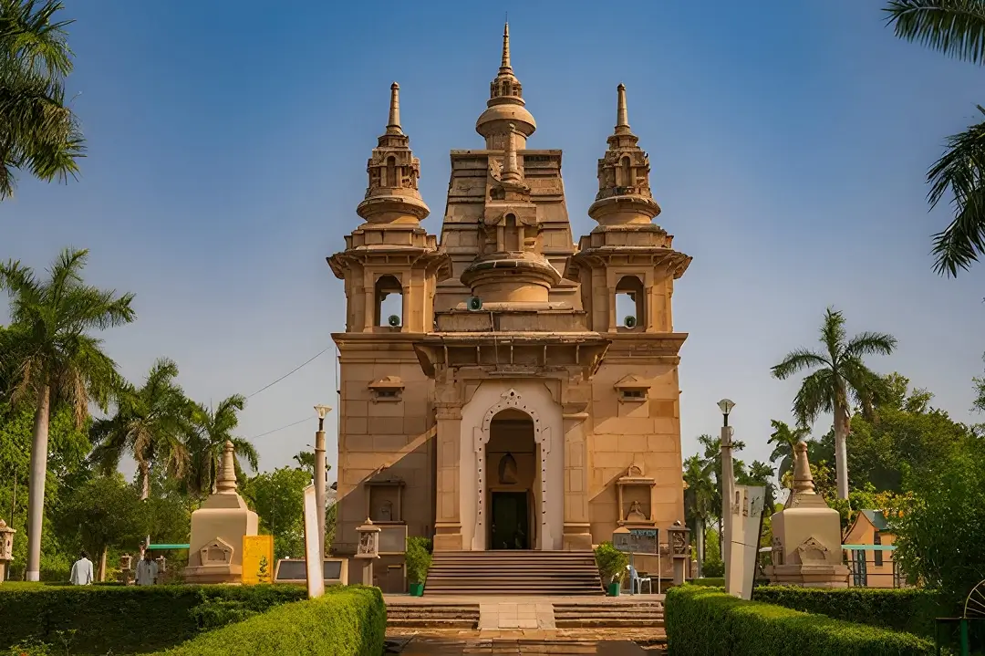 Buddhist Pilgrimage Varanasi - Mulgandha Kuti Vihar