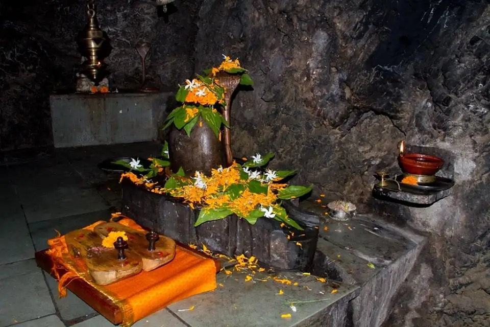 Vashishta Gufa