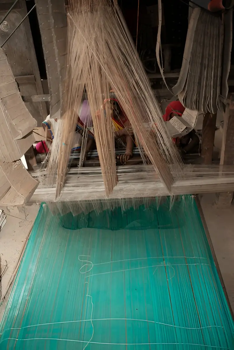Visit the Traditional Weaver's Village 