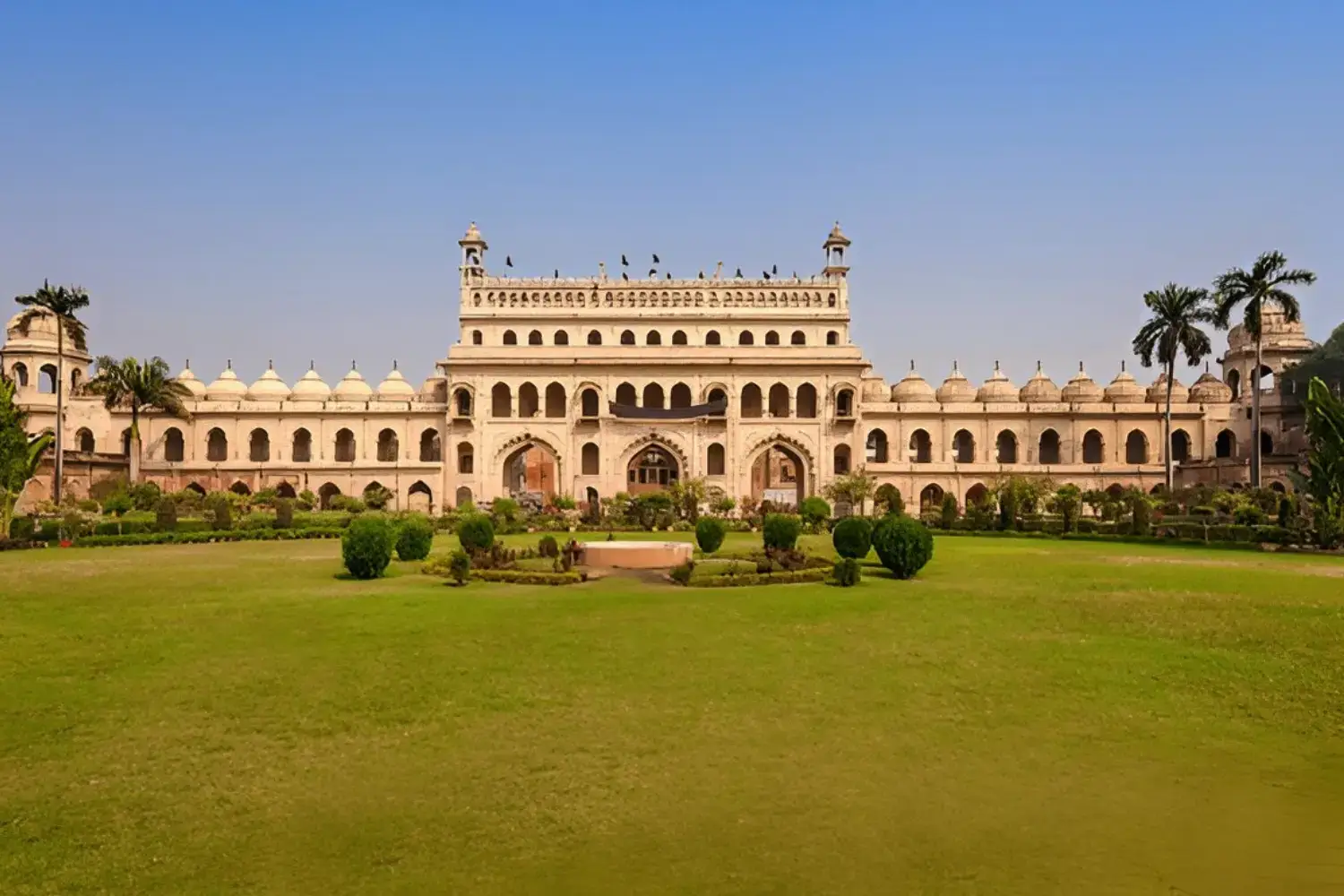 UP Tourism - Bara Imambara Lucknow