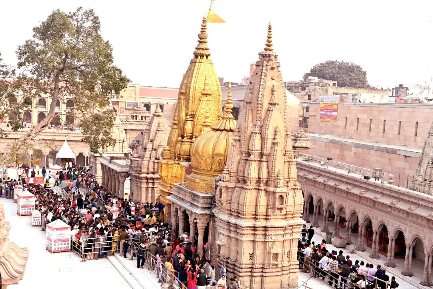 Varanasi Emerges as a Global Hub for Spiritual Tourism 